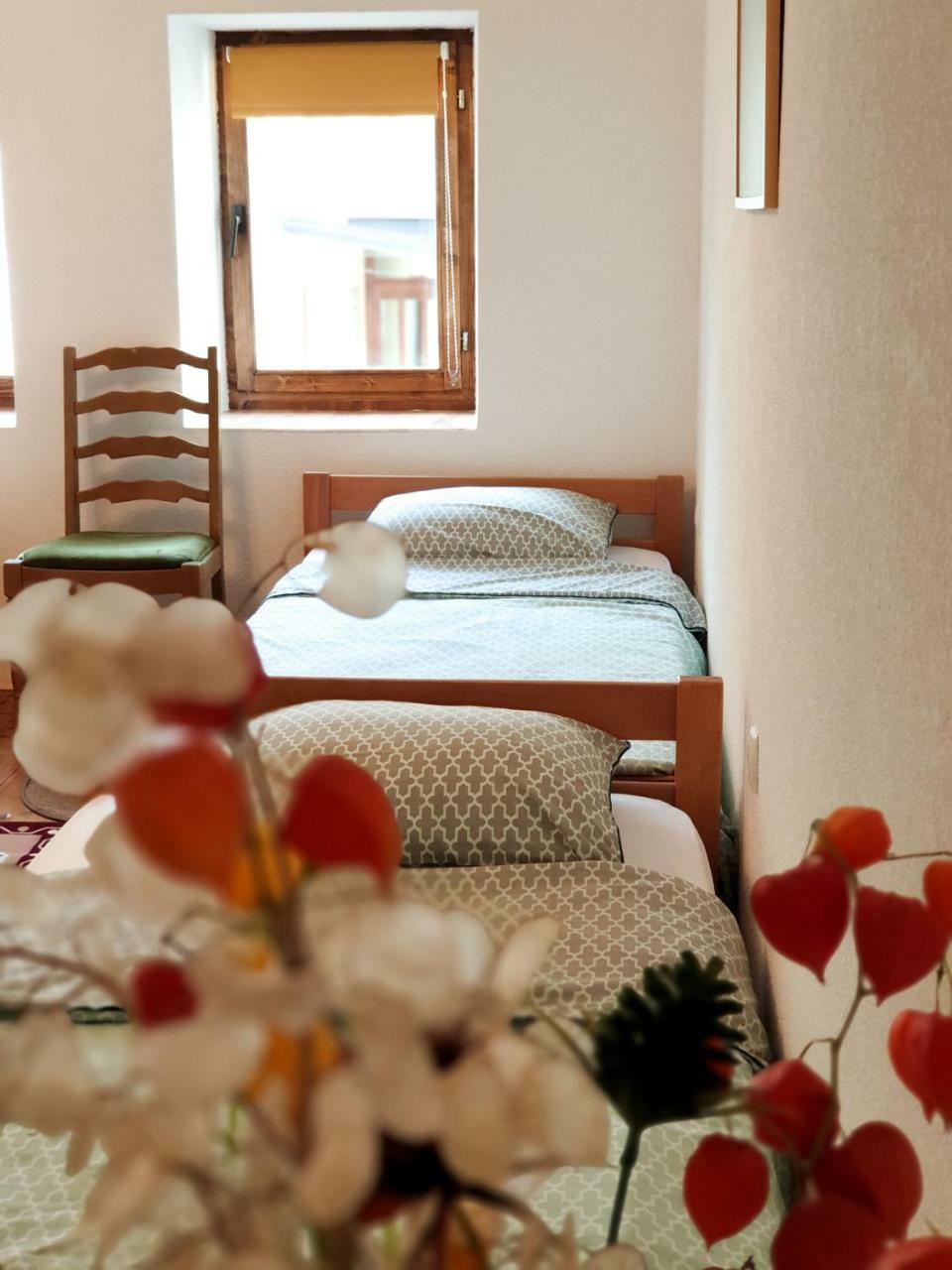 Kulla Dula Guesthouse Gjakova Esterno foto